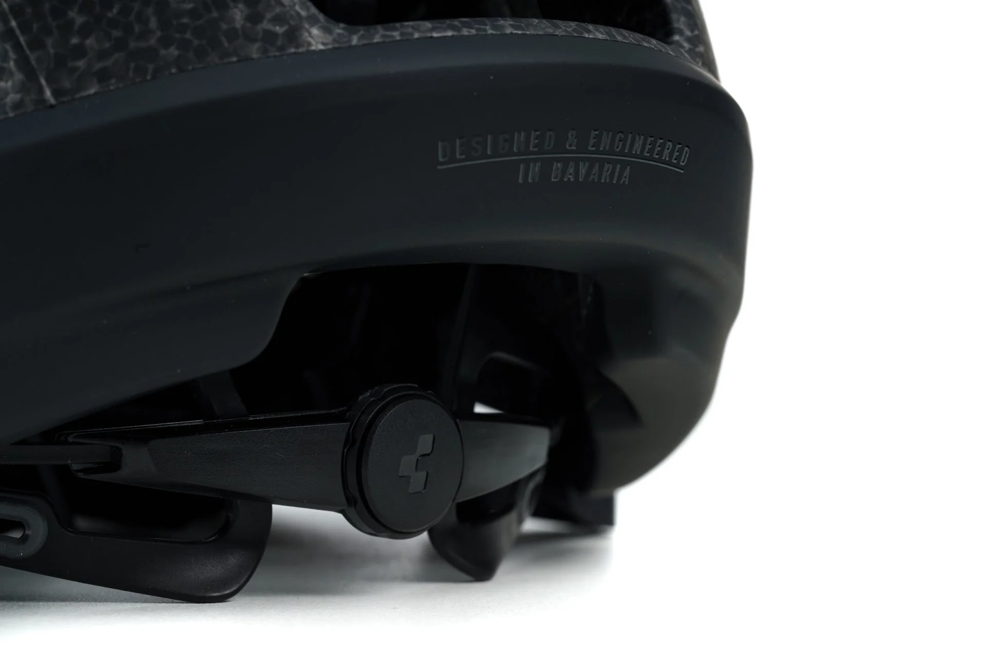 Cube Heron Mips Black - Image 5